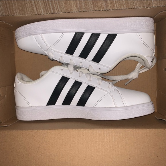 Adidas: Baseline K - Picture 3 of 5